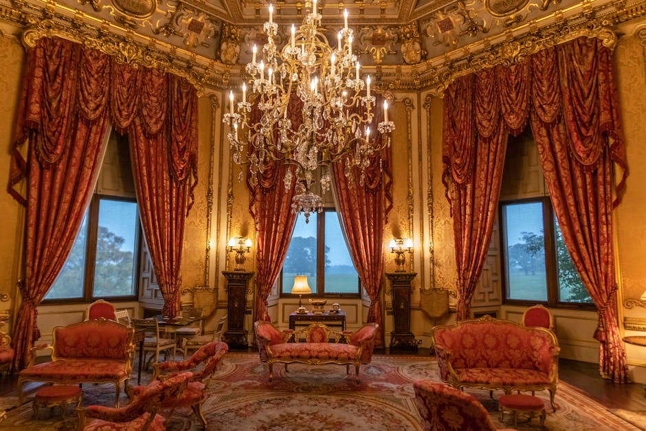 Paris Vintage Hotels With Golden Balconies and Velvet Lounges